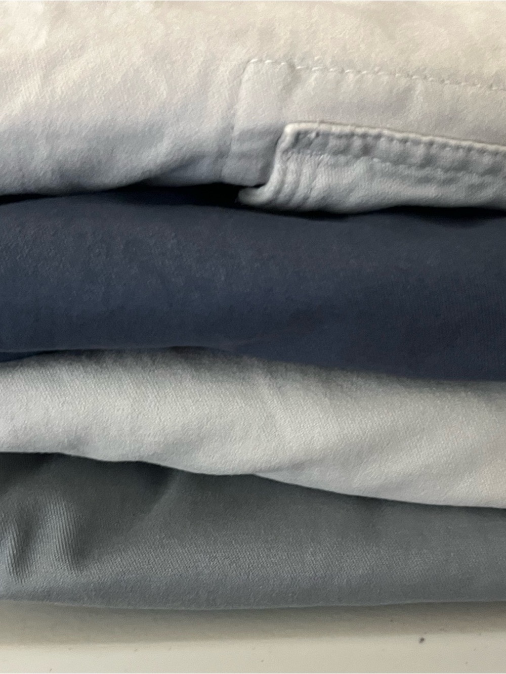 Roundtree & Yorke 4 pairs of Men’s Shorts - all size 33 Excellent Condition